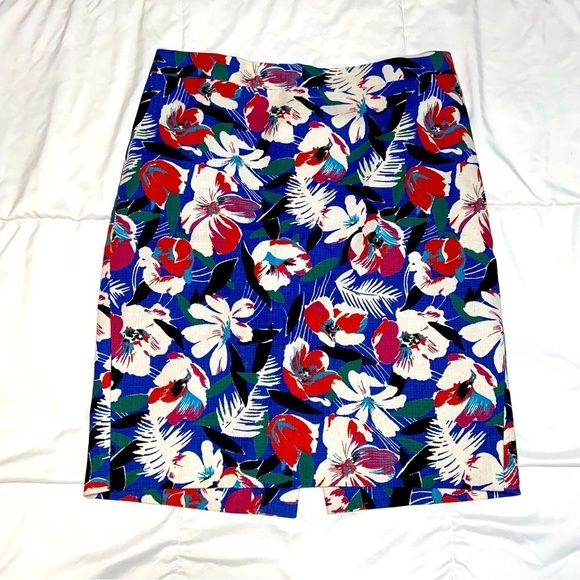 J. Crew Dresses & Skirts - 🌺 J. Crew Hawaiian floral basketweave lined pencil skirt cotton size 6